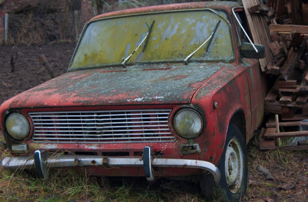 old rusty car